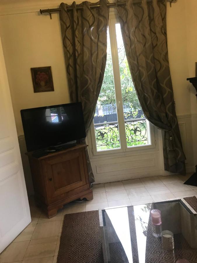 Maison En Pierre De Taille Le Raincy Экстерьер фото
